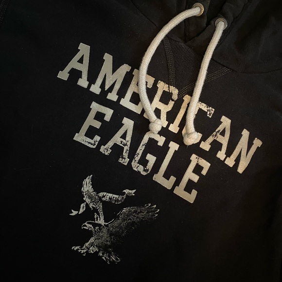 American Eagle Men’s Hoodie - Picture 2 of 3